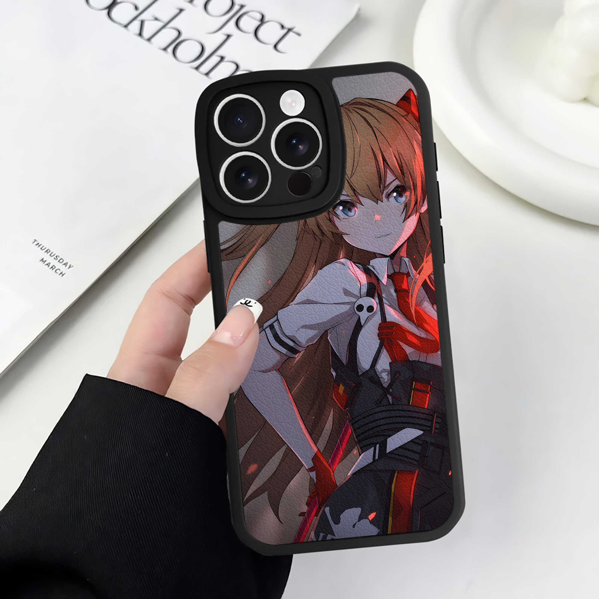 （画像用） EVA 新世紀エヴァンゲリオン 【iPhone 16シリーズ対応】シリコンスマホケース（レザー調） 材質：シリコン